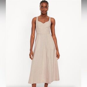 Old Navy Cream Tan Sleeveless Sweetheart Midi Dress